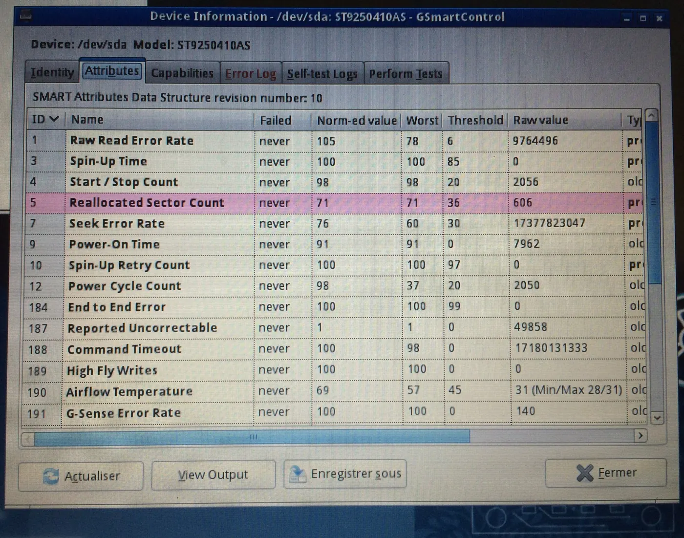 Écran d’analyse SMART d’un disque dur
